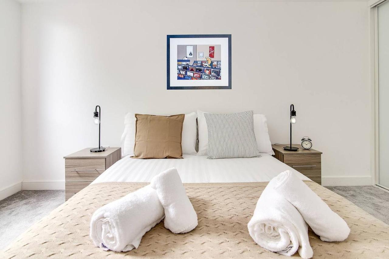 Luxe Modern Apartment By Your Perfect Stay Short Lets Birmingam Exterior foto
